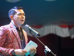 Bupati Fransiskus Resmi Buka Festival Budaya Kapuas Hulu