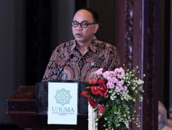 Menkominfo RI Ajak Mahasiswa Perangi Judi Online