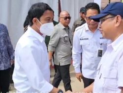 Rektor Uniba Isradi Zainal Sambut Raja Juli di UMKM IKN BEGURU
