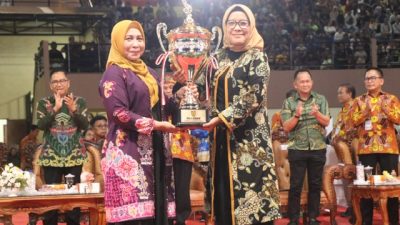 Pj Bupati Pulang Pisang Tutup Pesparawi ke-17 Kalteng