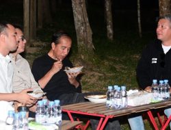 Makan Malam Jokowi dan Iriana Bersama Seleb di Kawasan Glamping IKN