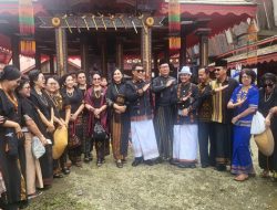 Rambu Solo Alm Frederik Batong, Senator Lily ungkap Kebaikan Sosok Almarhum