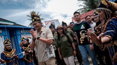 Apresiasi Sandiaga Uno ke Pokdarwis Jaga Kelestarian Pulau Derawan