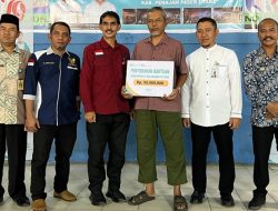 Dinsos Penajam Serahkan Rp95 Juta Bantu Korban Kebakaran di Kelurahan Petung