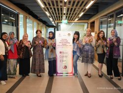 DWP Otorita IKN Melatih Keterampilan Ikat Chinese Knotting