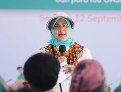 Ibu Iriana Ajak Warga Penajam Ubah Sampah jadi Kompos dan Eco Enzyme