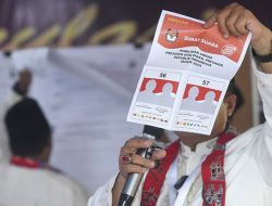 KPU Balikpapan Simulasi Pemungutan dan Penghitungan Suara Pilkada 2024