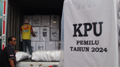 KPU Sambas Targetkan Logistik Pilkada Tiba H-1