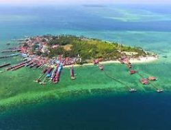 3A+2P: Solusi Meningkatkan Pariwisata Kaltim, Kepulauan Derawan