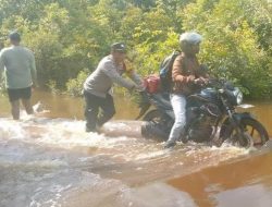 Jalan Trans Kalimantan Tayan-Pontianak Banjir, Polisi Atur Lalu Lintas