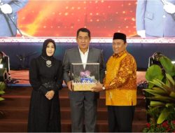 Wagub Edy Pratowo Hadiri Acara Kenal Pamit Kapolda Kalteng