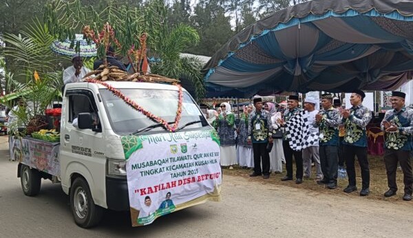 Ratusan warga Kusan Hilir meriahkan MTQN di Desa Betung