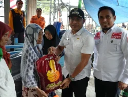 Pemkab Kotabaru Salurkan Bantuan untuk Korban Kebakaran di Baharu Utara