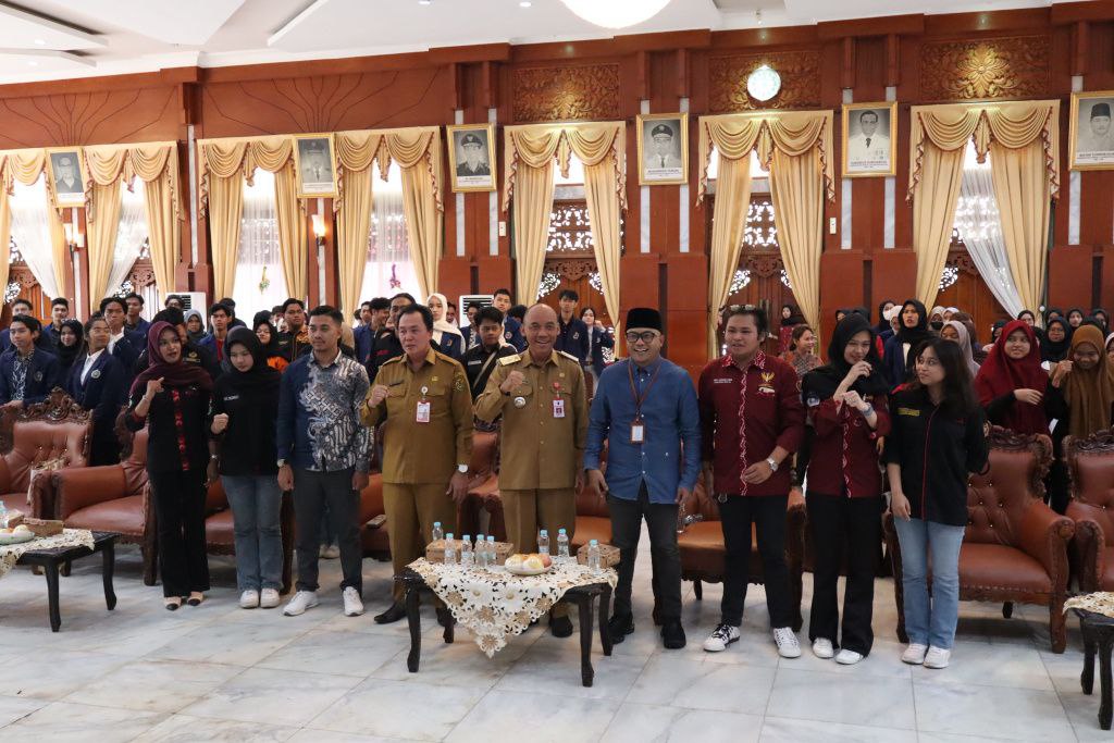 Gubernur Kalsel Dorong Peran Strategis Pemuda dalam Pembaruan Hukum Nasional