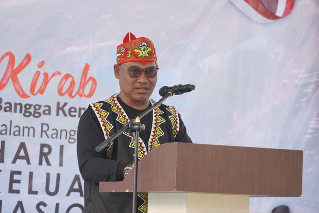Kepala Perwakilan Kementerian Kependudukan dan Pembangunan Keluarga, BKKBN Prov. Kalteng Sunarto saat menyampaikan laporannya