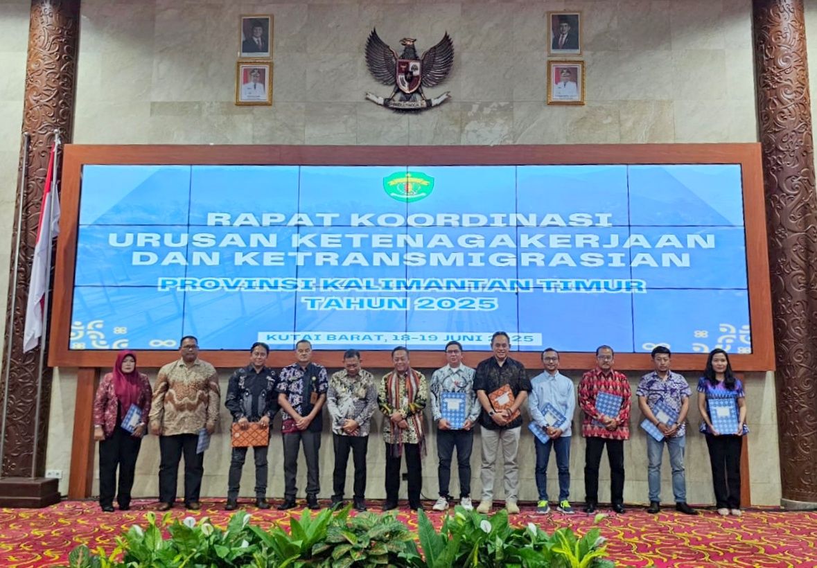 Rakor Ketenagakerjaan dan Transmigrasi Kaltim 2025: Sinergi Menuju Generasi Emas
