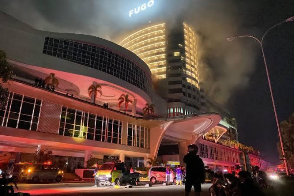 istimewa - Kebakaran di Big Mall Samarinda Tengah Malam