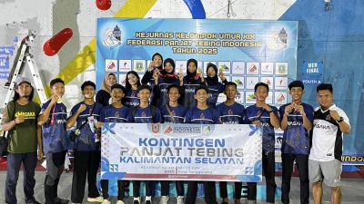 TIM PANJAT TEBING KU KALSEL TEMBUS LIMA BESAR KLASEMEN AKHIR KEJURNAS PANJAT TEBING TAHUN 2025