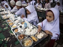 Percepat Program Makan Bergizi Gratis, BGN Siapkan Pembangunan Dapur Umum dan Dapur Sekolah di Kalbar