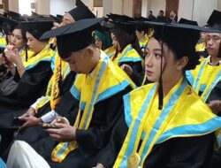 Wisuda ke-37 UPB Pontianak Kukuhkan 771 Lulusan Dihadiri Wamen Diktisaintek RI