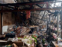 Kebakaran 11 Ruko di Pasar Senggol Kubu Raya, Taksiran Kerugian Mencapai Ratusan Juta