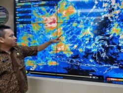 Hujan Es Berpotensi Terjadi di Kalimantan Barat Akibat Peralihan Musim