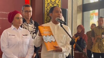 Kemenkum Terbitkan SK Baru PSI Hanya Sehari, Raja Juli Antoni Sebut Momentum Kebangkitan Partai