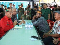 Wagub Kalbar Sebut Pelangsir Solar ‘Sebenarnya Tidak Boleh’ Namun Ada Saling Pengertian dengan Supir Logistik