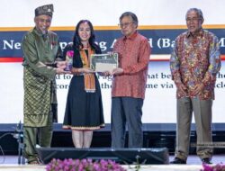 Sarawak-Singapura Jalin Kerja Sama Pendidikan Alam Semula Jadi: Apa Maksudnya bagi Generasi Muda?