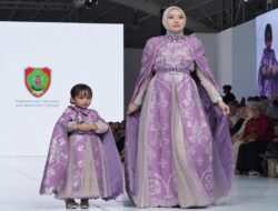 Wastra Huma Betang Kalimantan Tengah Tampil Memukau di Jakarta Fashion Week 2026