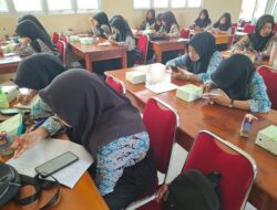Tumbuhkan Budaya Literasi, SMAN 1 Rasau Jaya Gelar Pelatihan Jurnalistik