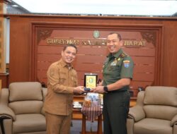 Ria Norsan Terima Kunjungan Terakhir Pangdam XII/Tpr Mayjen TNI Jamallulael