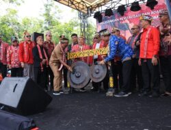 Naik Dango ke-41 Jadi Momentum Persatuan, Wagub Krisantus Serukan Pelestarian Budaya Dayak