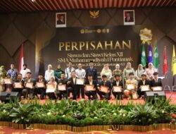 Perpisahan Penuh Haru, SMA Muhammadiyah 1 Pontianak Lepas 252 Lulusan