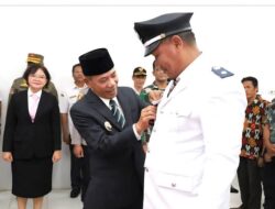 Wabup Jamhuri Amir Lantik Kades PAW Tempurukan, Tekankan Transparansi dan Gotong Royong