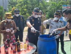 Kejari Ketapang Musnahkan Barang Bukti dari 83 Perkara Pidana Umum