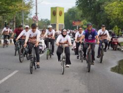 KESERUAN Wali Kota se-Kalimantan Gowes Bareng Keliling Pontianak
