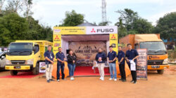 Mitsubishi Fuso Semarakkan Pekan Gawai Adat Dayak Ke-VI di Nanga Tayap