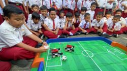 Ratusan Siswa SD Mujahidin Dikenalkan Dunia Robotika saat Masa MPLS 2026
