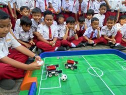 Ratusan Siswa SD Mujahidin Dikenalkan Dunia Robotika saat Masa MPLS 2026