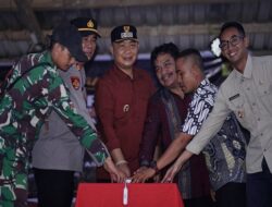 Alexander Wilyo Targetkan Seluruh Desa dan Dusun di Ketapang Berlistrik pada 2029