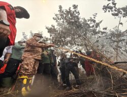 Tinjau Titik Api Rasau Jaya, Norsan Perkuat Sinergi Penanganan Karhutla