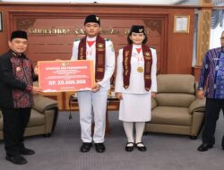 Gubernur Ria Norsan Beri Apresiasi Dua Pelajar Kalbar Usai Ukir Prestasi di Istana Negara
